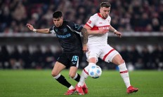 爱游戏官方登录入口-斯图加特客场大败，降级形势严峻