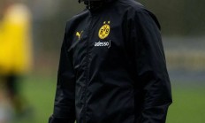 爱游戏电竞-多特蒙德主场告负，主帅面临压力