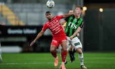 爱游戏在线登录-包含瑞典女足零封对手，完美防守的词条