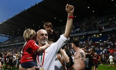 爱游戏网站-AC米兰逼平那不勒斯，继续保持领先的简单介绍