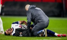 爱游戏入口-关于热刺后防犯错，英超卫冕冠军形势不容乐观的信息