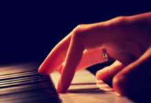 法兰克福豪取主场胜利 继续德甲连胜之路，法兰克福队