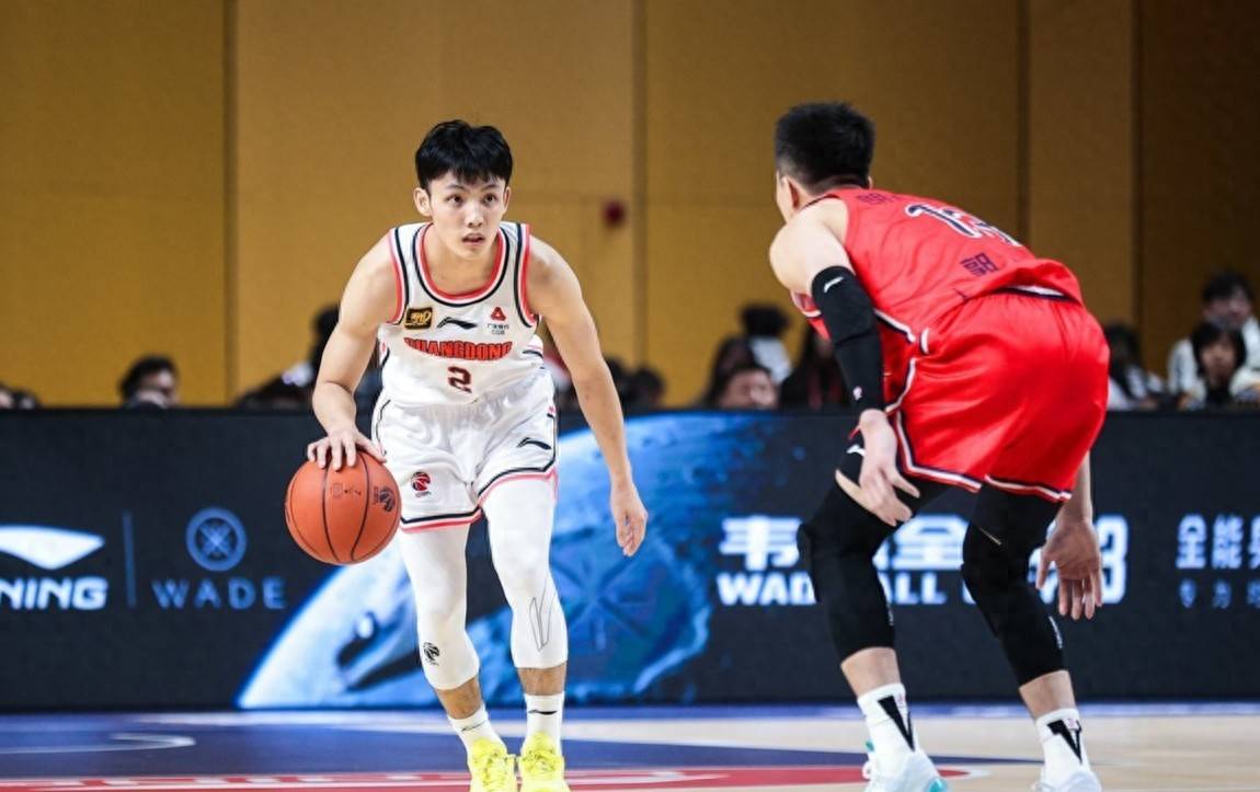 包含广东队成为本场最大亮点，CBA季后赛瞬间破防，爆冷的词条