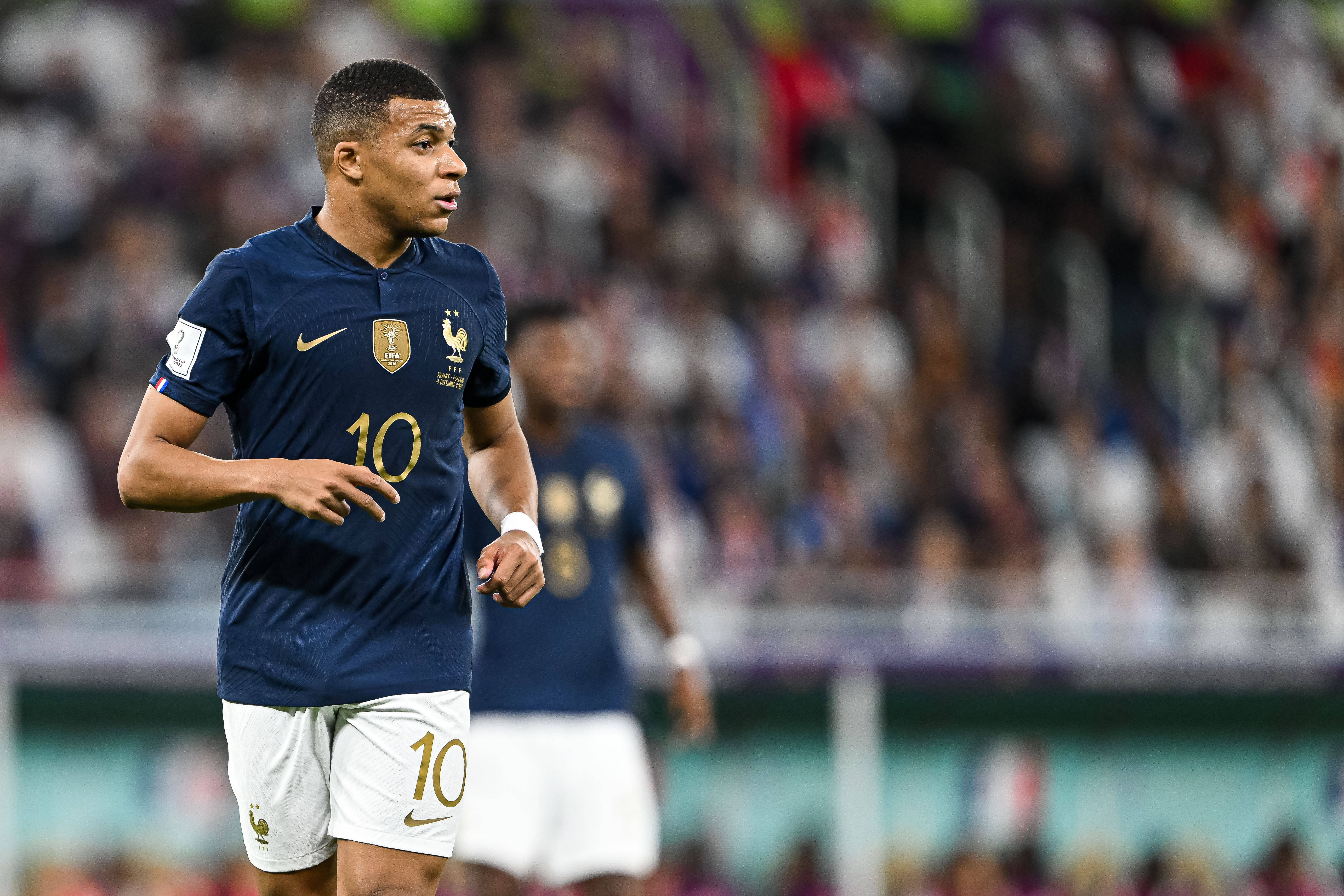 包含欧本球队主帅赞赏球员团结协作精神的词条