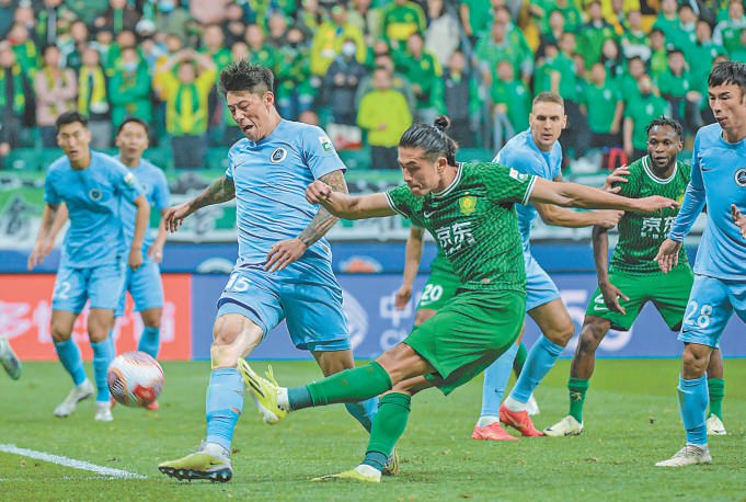 关于深圳队防守扎实，坚守主场，成功保持不败纪录的信息