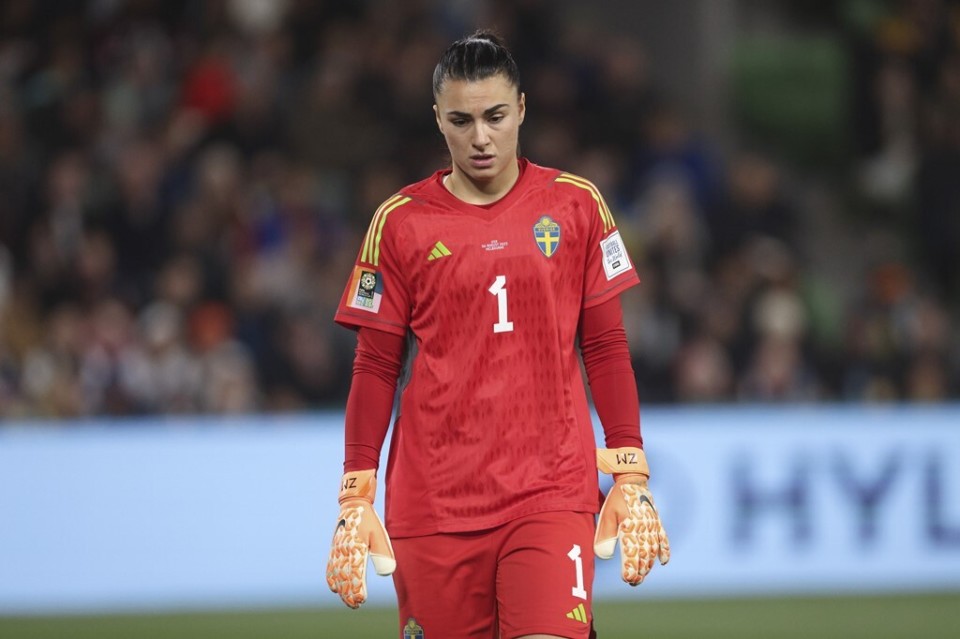 包含瑞典女足零封对手，完美防守的词条