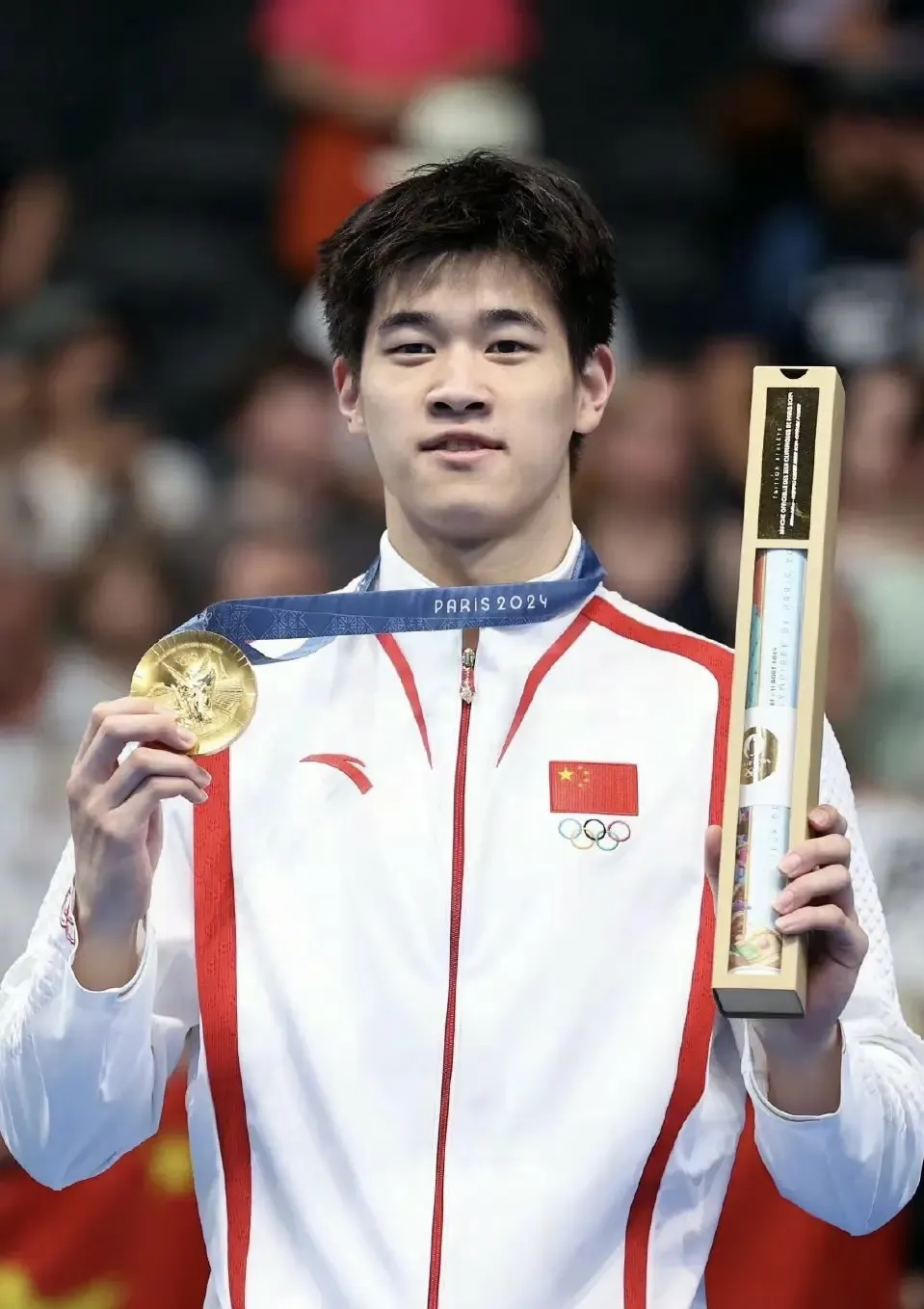 一位老将在比赛中展现出经验的价值