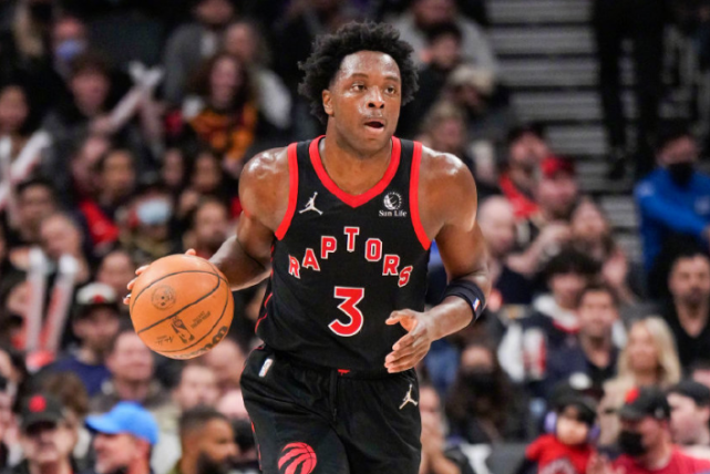 雄鹿避免败局，东部竞争进入白热化