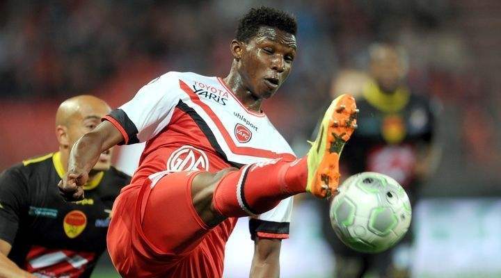 瓦朗谢纳球员爆发冲突，备战法国杯赛的简单介绍