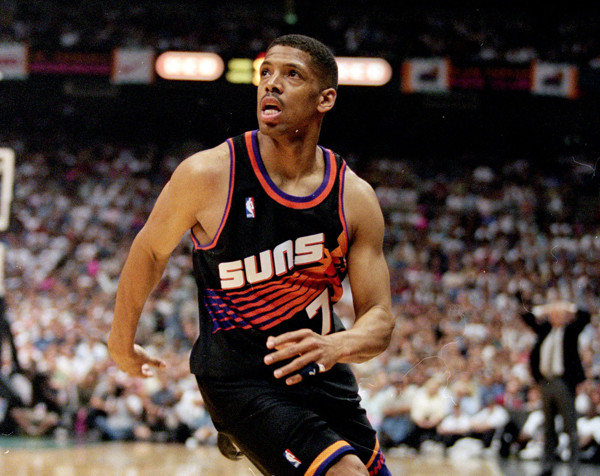 包含真理魔术师联手：约翰逊王者归来再开新篇章的词条